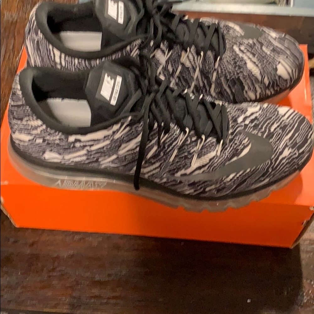 Nike air max zebra print